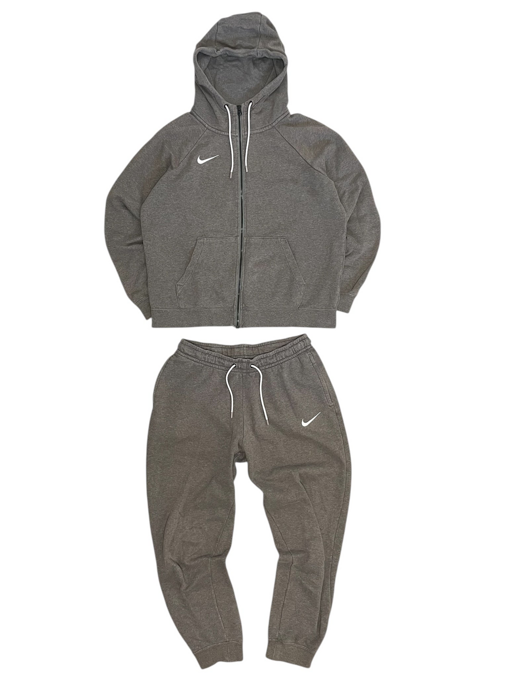 Nike Tracksuit (M)